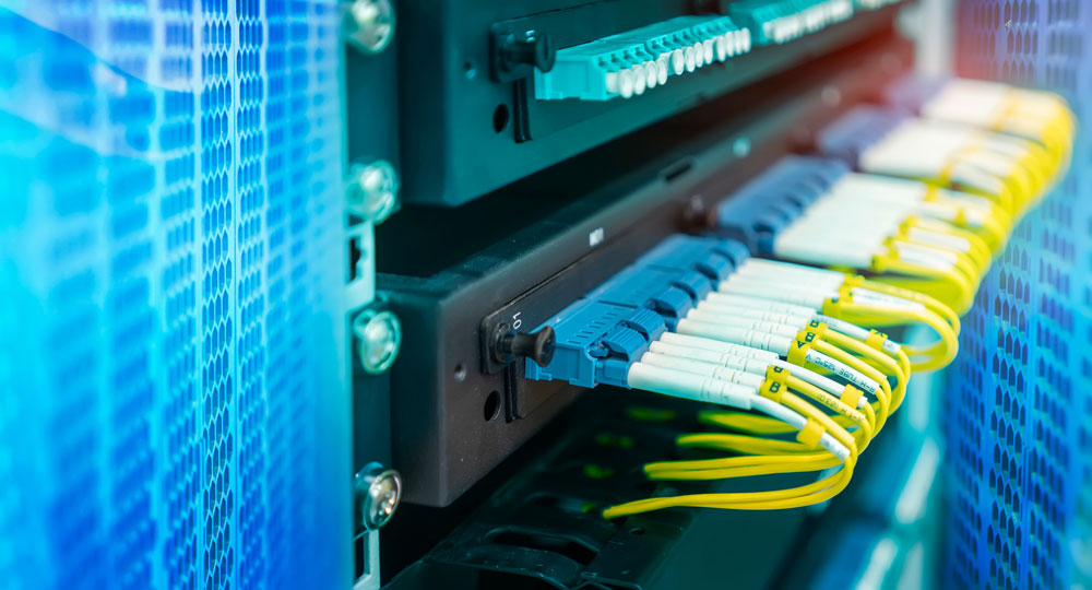 cáp quang sử dụng trong trung tâm dữ liệu